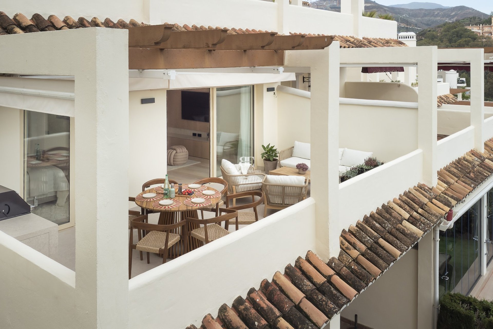 Herverkoop - apartment -
Marbella - Nueva Andalucía
