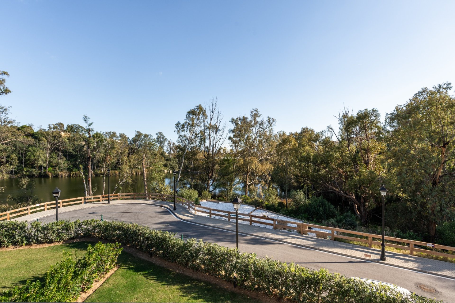 Herverkoop - apartment -
Marbella - Nueva Andalucía