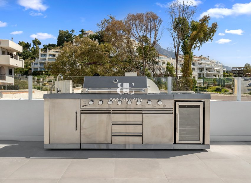 Herverkoop - apartment -
Marbella - Nueva Andalucía