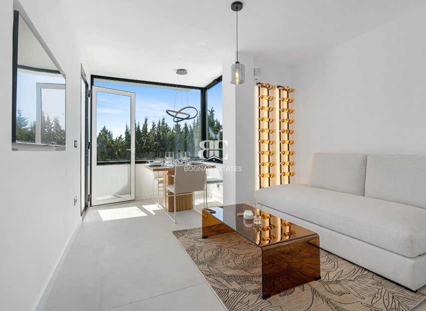 Herverkoop - apartment -
Marbella - Nueva Andalucía