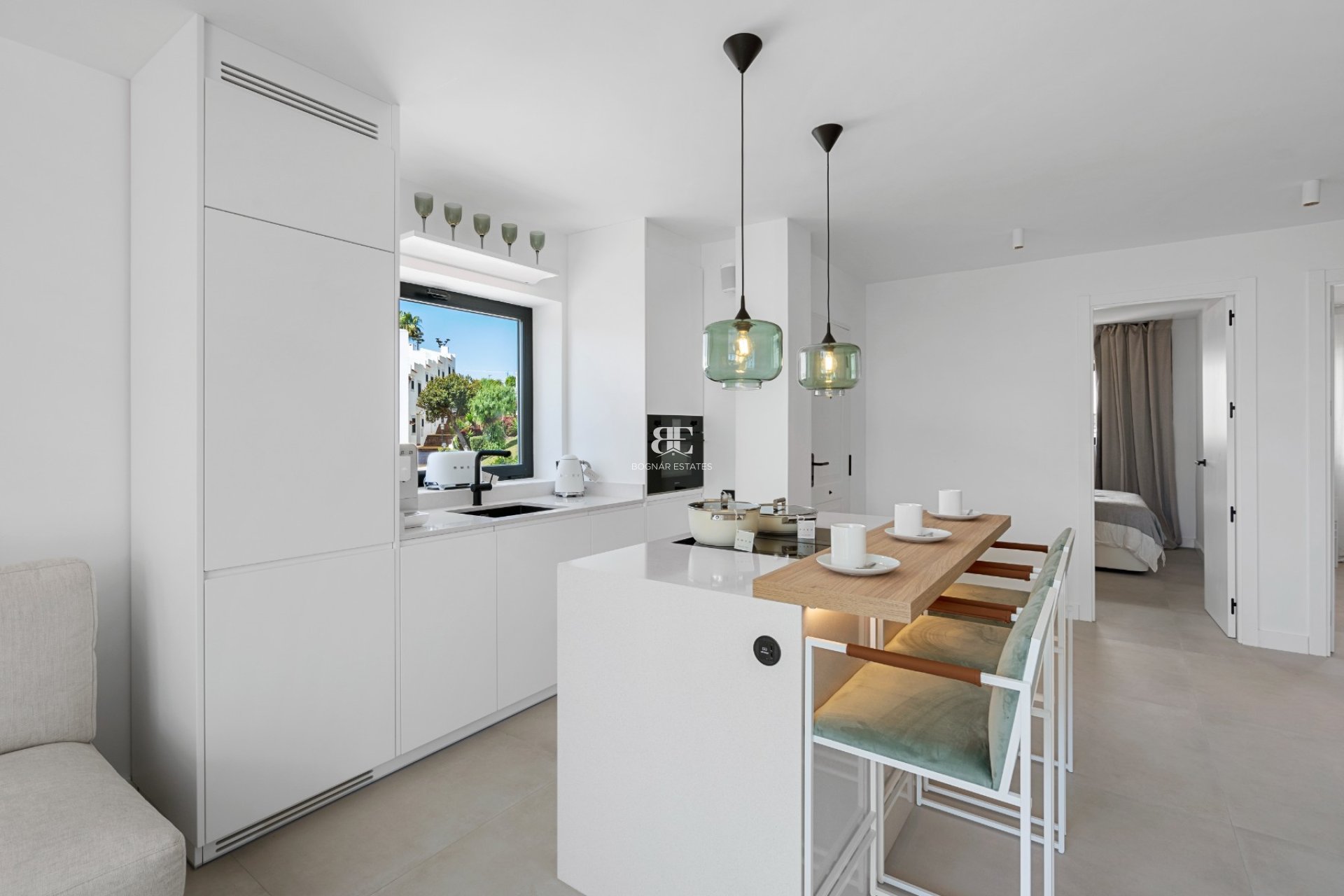 Herverkoop - apartment -
Marbella - Nueva Andalucía