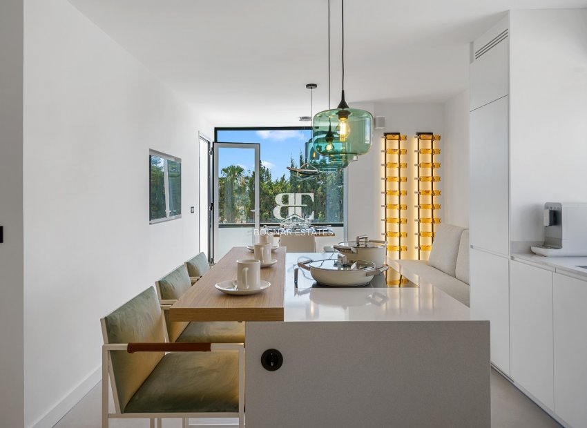 Herverkoop - apartment -
Marbella - Nueva Andalucía