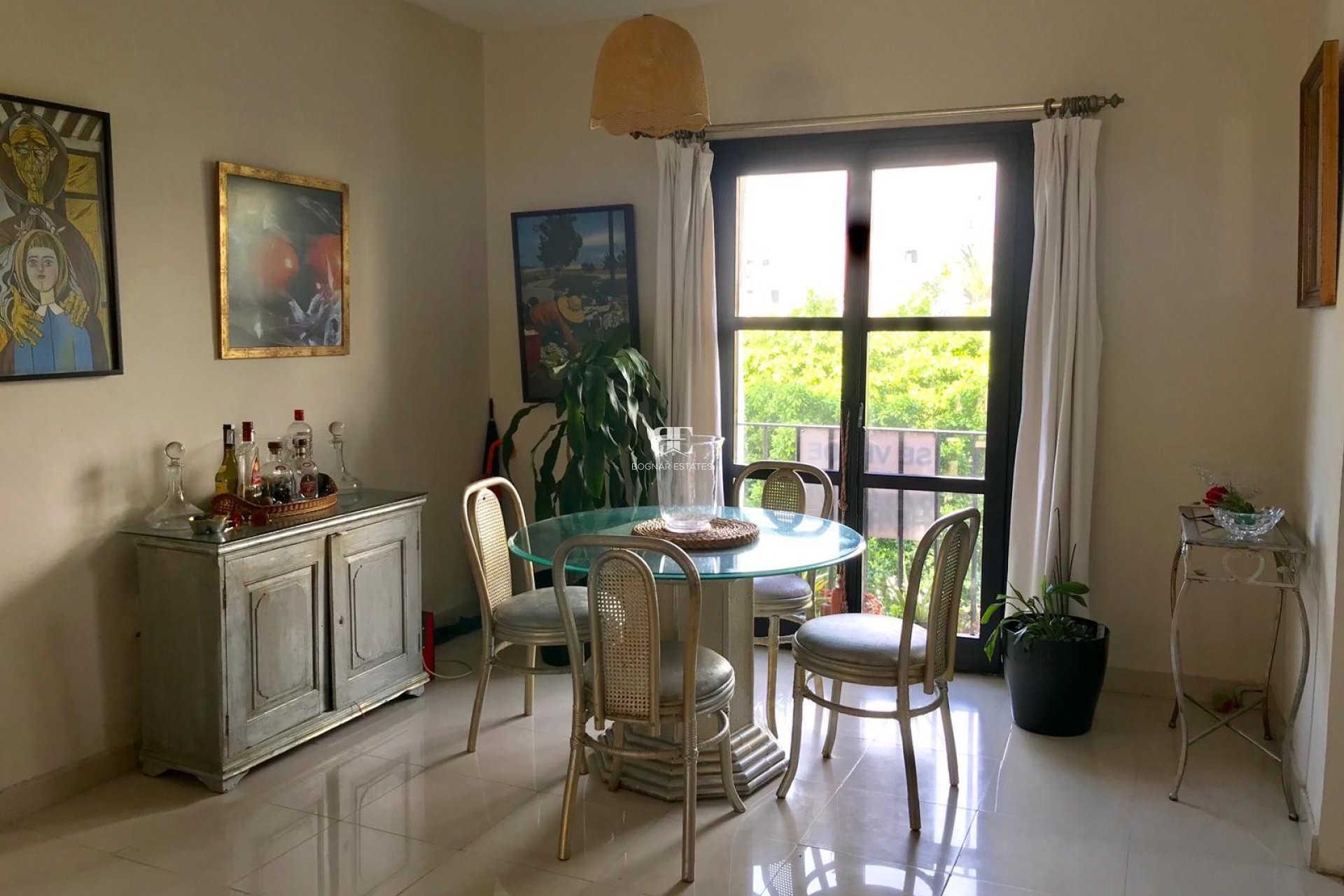Herverkoop - apartment -
Marbella - Puerto Banús