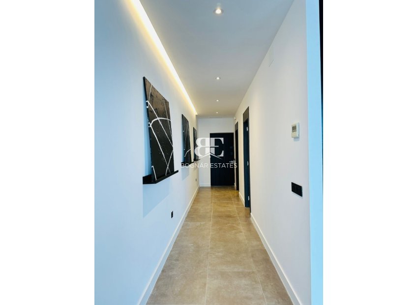 Herverkoop - apartment -
Marbella - Puerto Banús