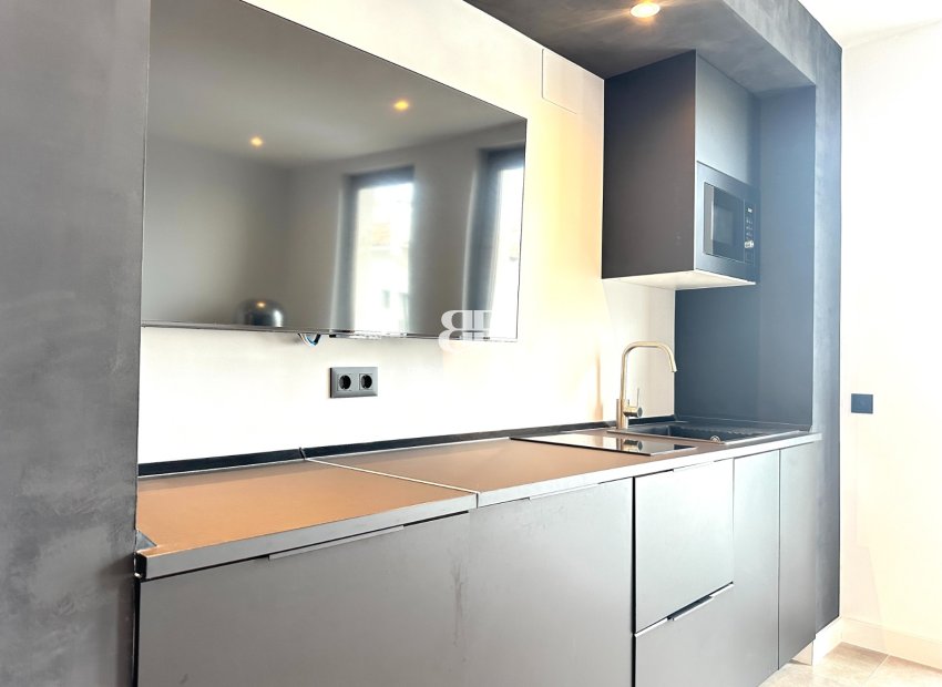 Herverkoop - apartment -
Marbella - Puerto Banús