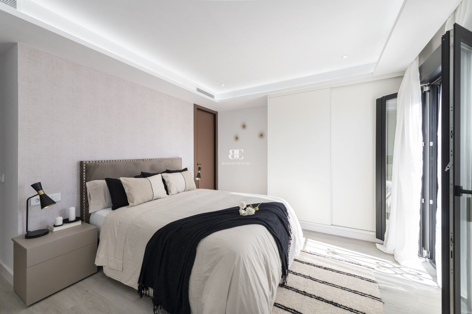 Herverkoop - apartment -
Marbella - Puerto Banús