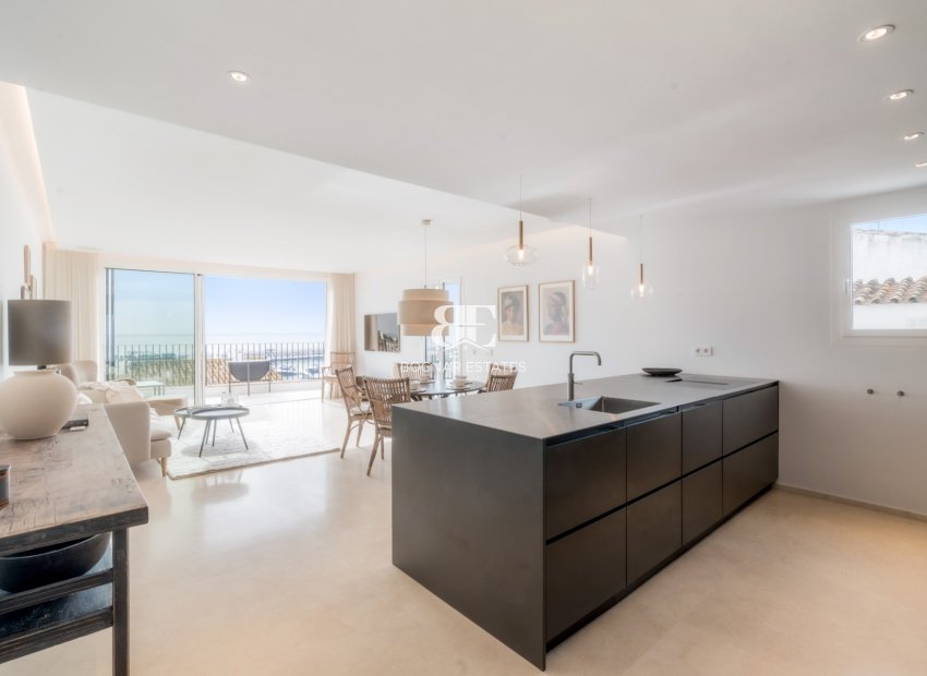 Herverkoop - apartment -
Marbella - Puerto Banús
