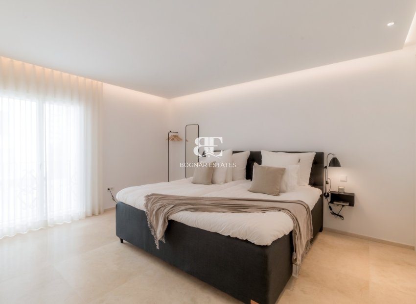 Herverkoop - apartment -
Marbella - Puerto Banús