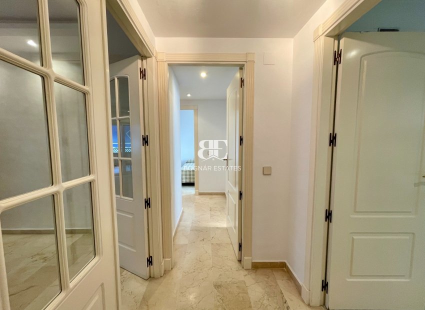 Herverkoop - apartment -
Marbella - Puerto Banús