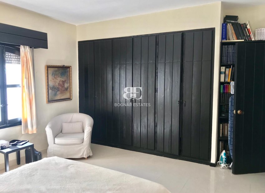 Herverkoop - apartment -
Marbella - Puerto Banús