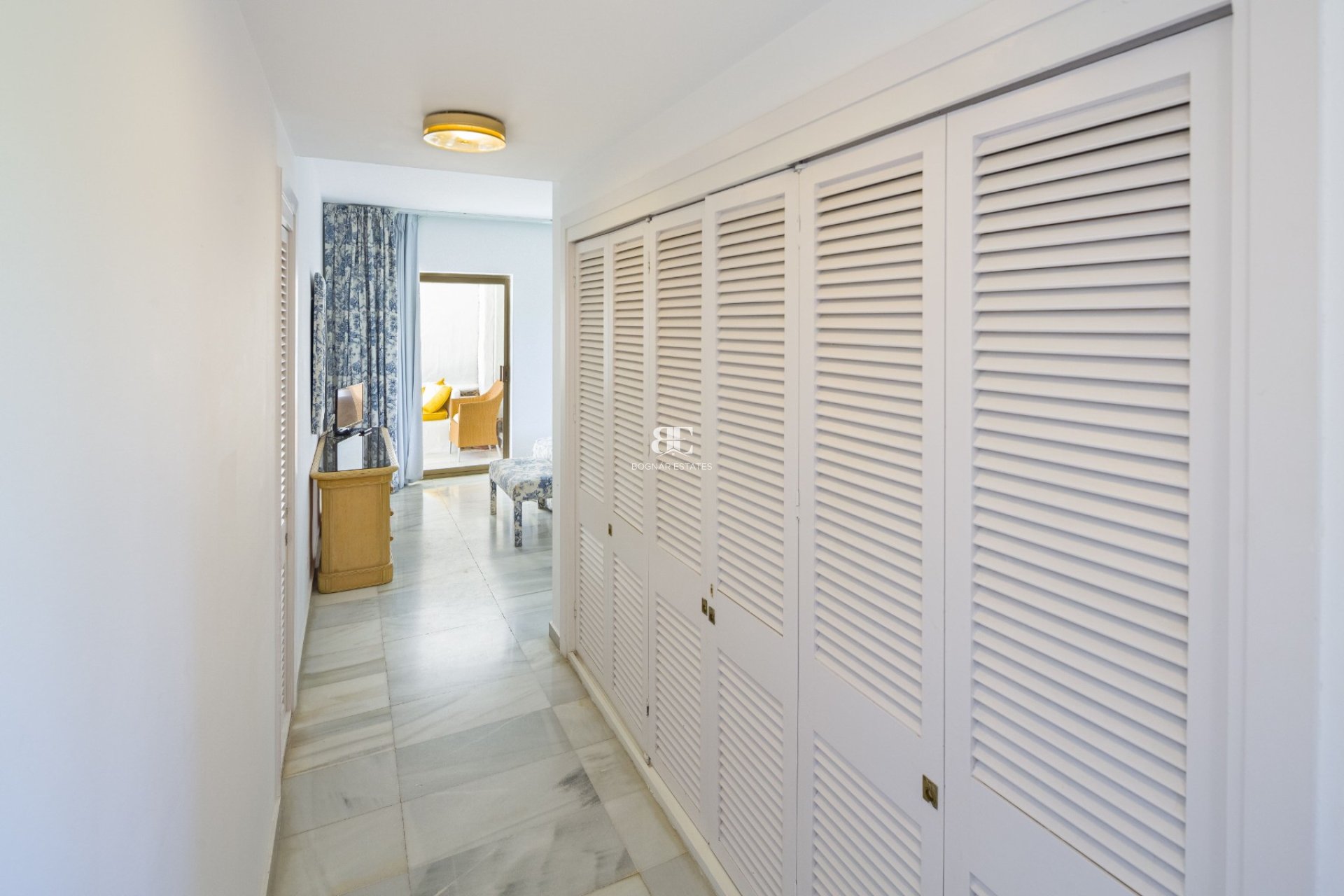 Herverkoop - apartment -
Marbella - Puerto Banús