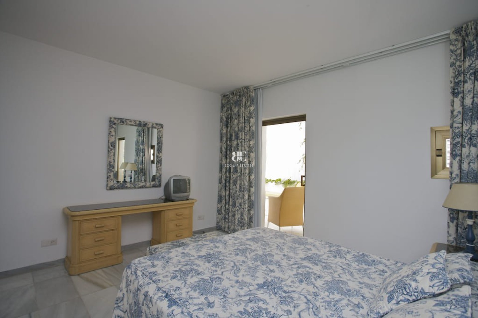Herverkoop - apartment -
Marbella - Puerto Banús