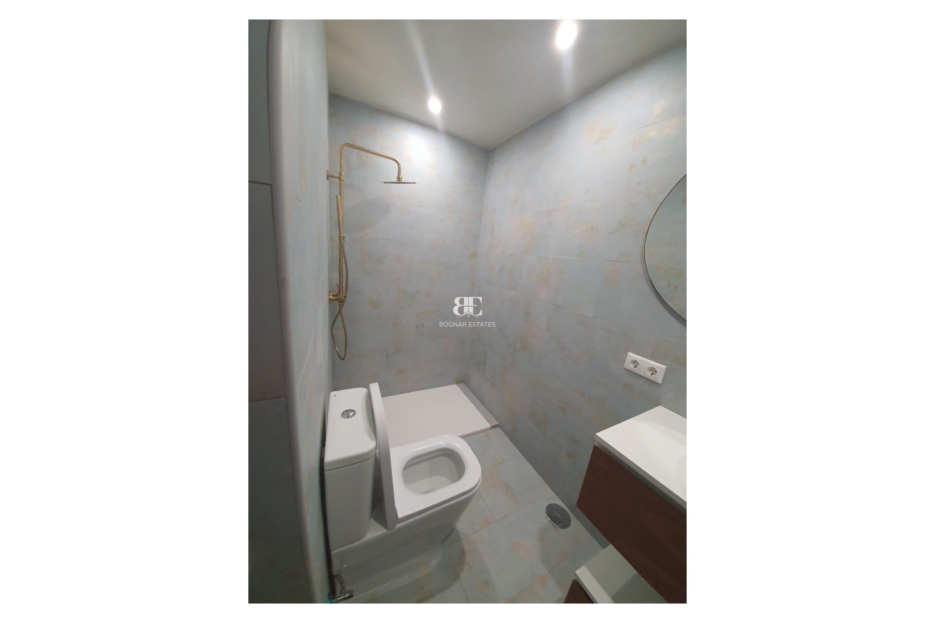 Herverkoop - apartment -
Marbella - Puerto Banús