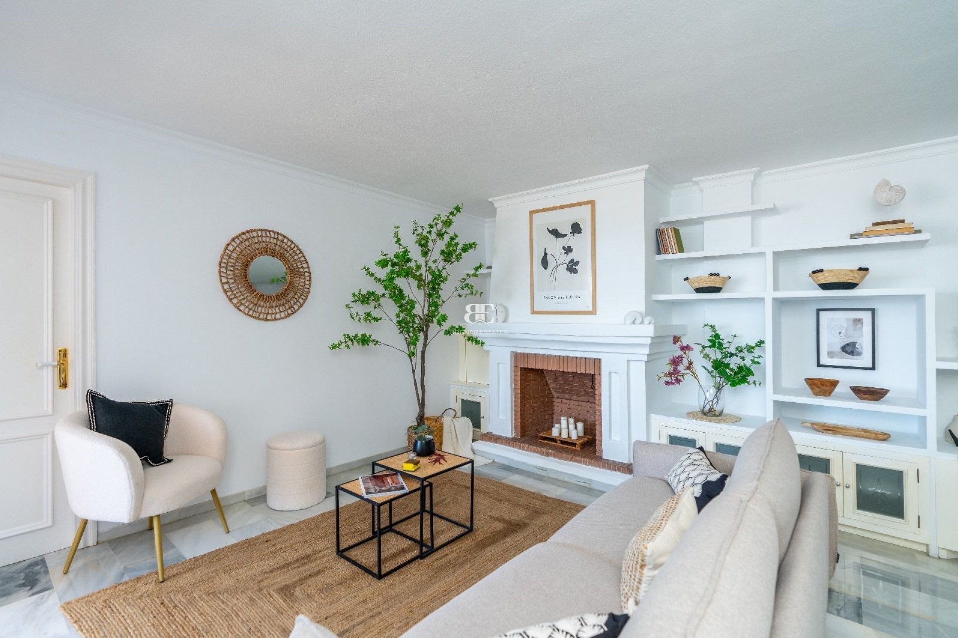 Herverkoop - apartment -
Marbella - Puerto Banús