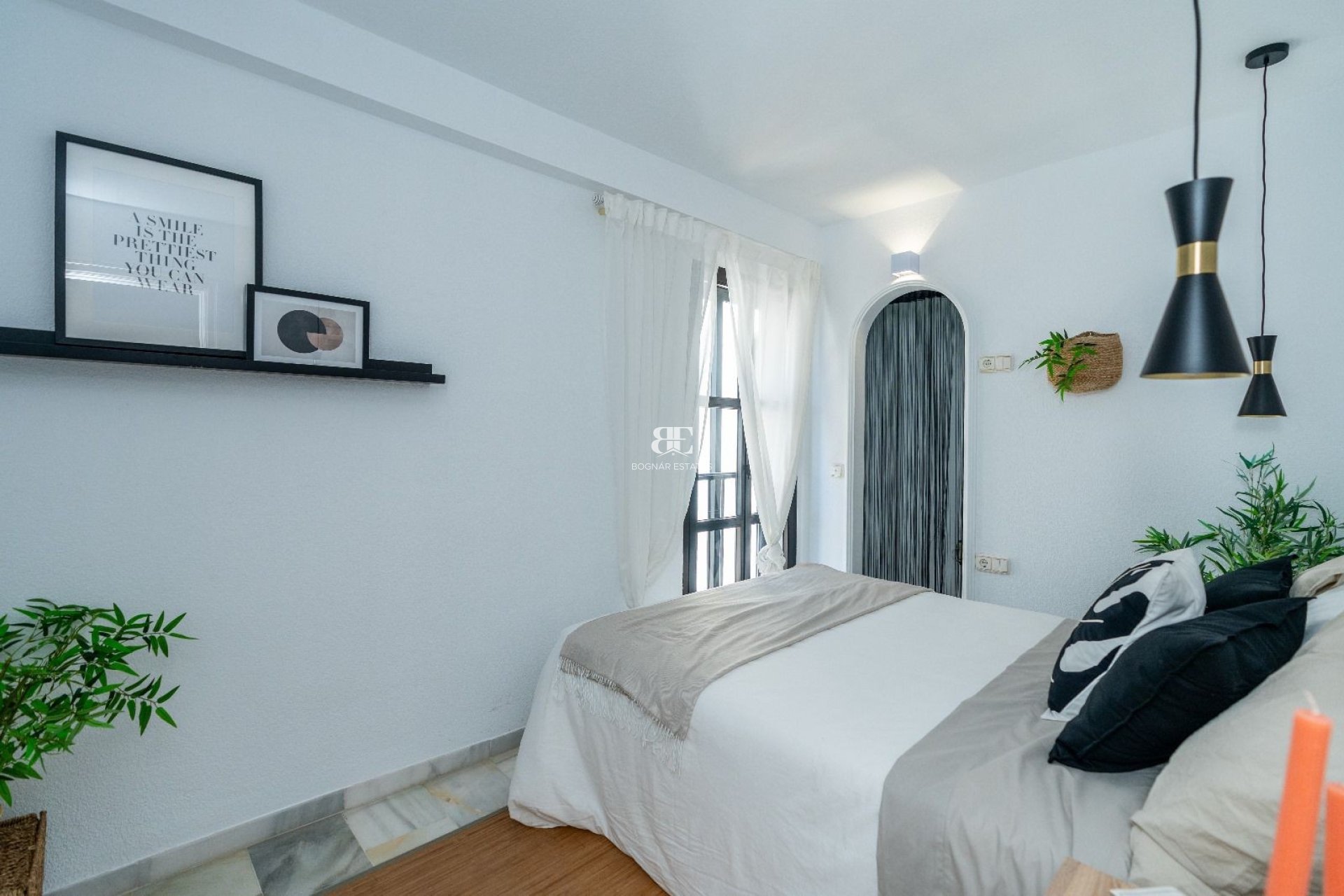 Herverkoop - apartment -
Marbella - Puerto Banús
