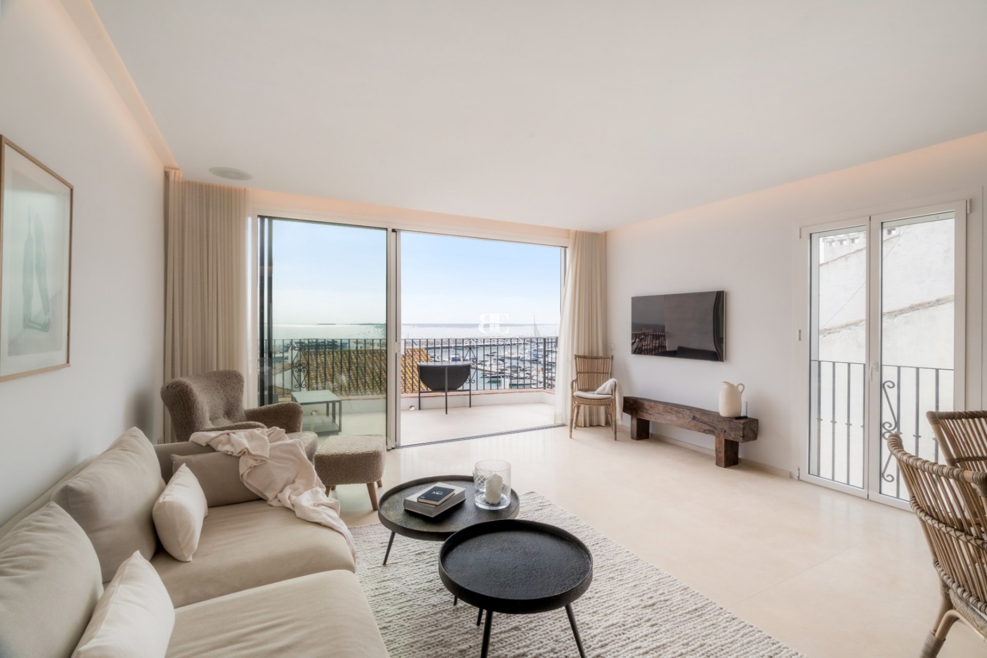 Herverkoop - apartment -
Marbella - Puerto Banús