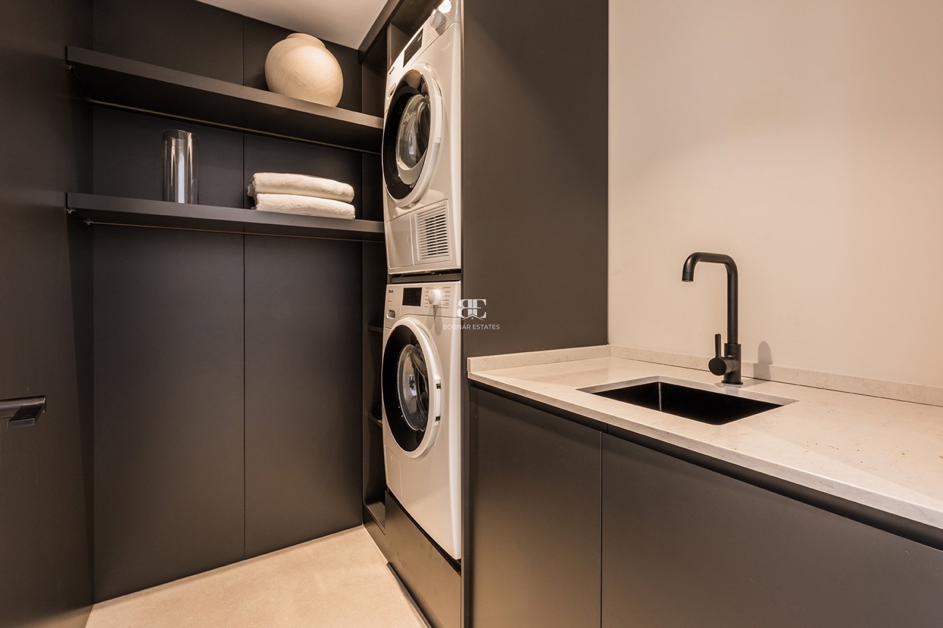 Herverkoop - apartment -
Marbella