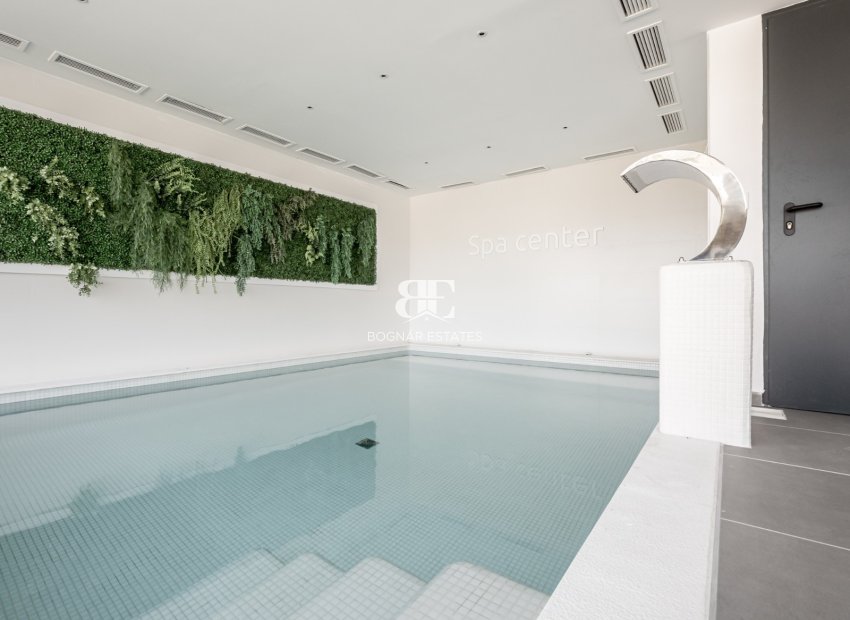 Herverkoop - apartment -
Mijas