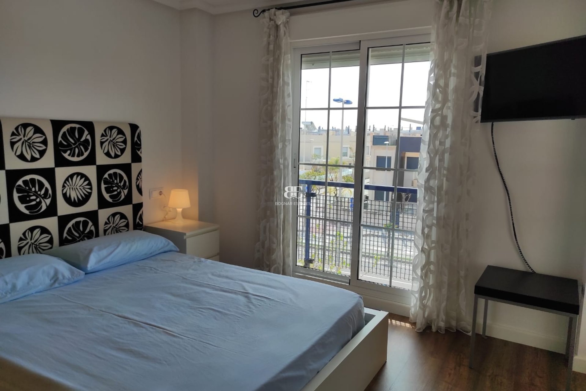 Herverkoop - apartment -
Mil Palmeras