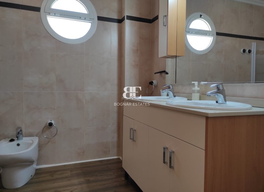 Herverkoop - apartment -
Mil Palmeras