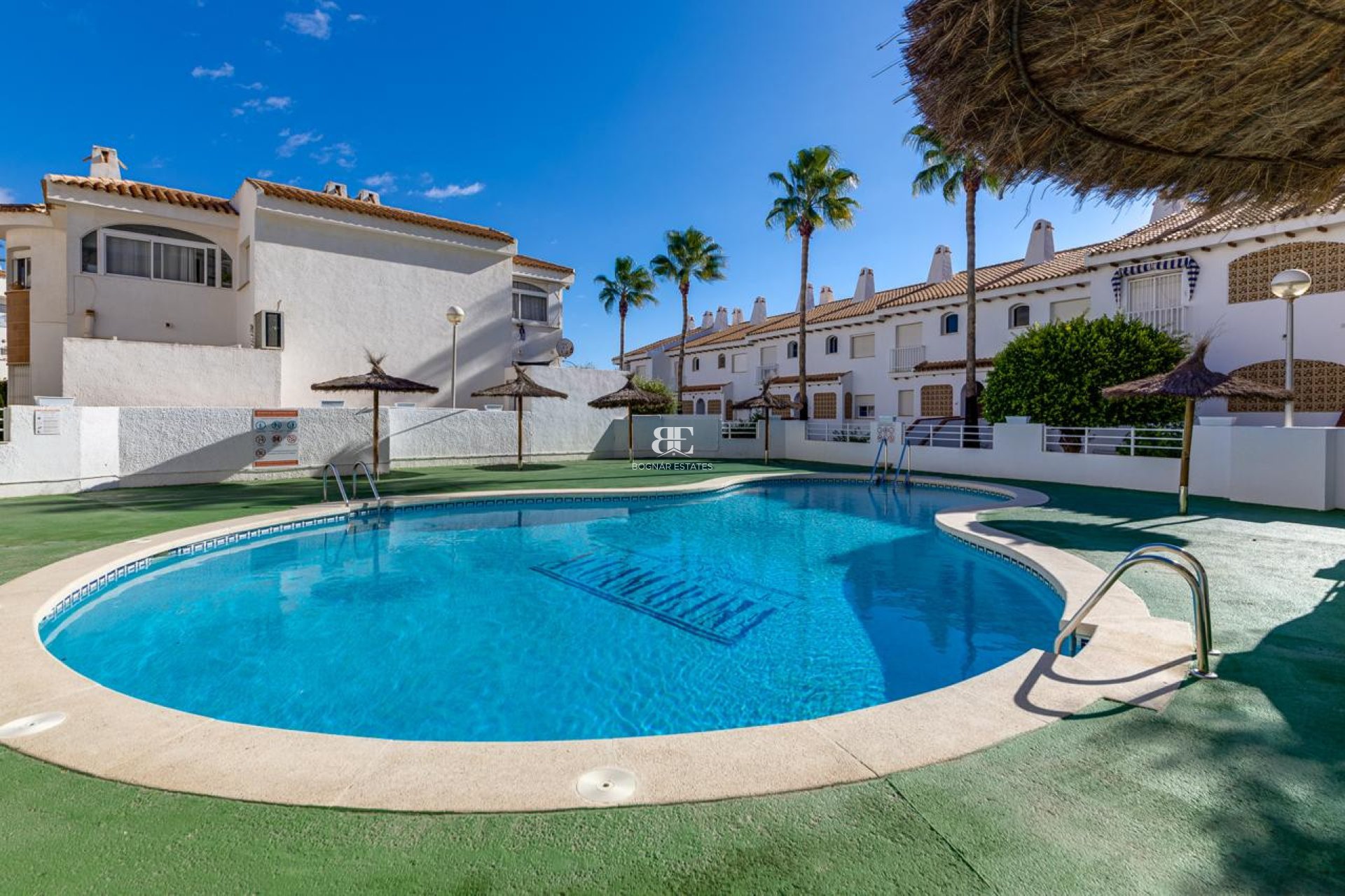 Herverkoop - apartment -
Orihuela Costa - Aguamarinas