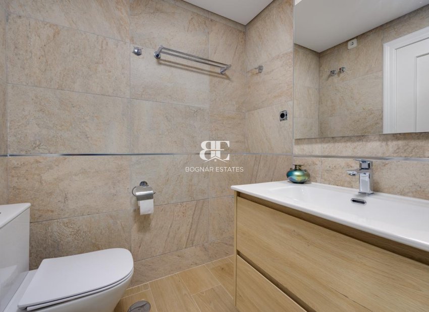 Herverkoop - apartment -
Orihuela Costa - Aguamarinas