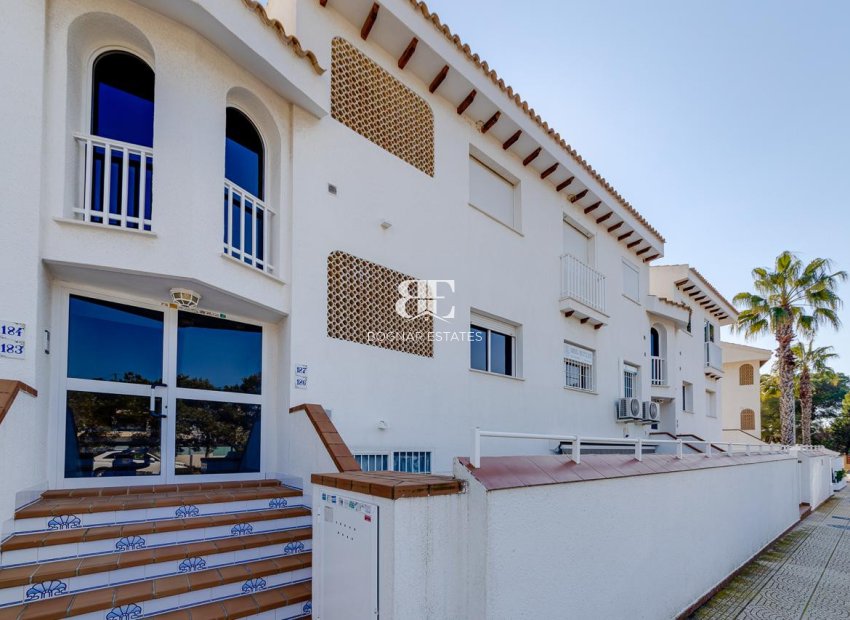 Herverkoop - apartment -
Orihuela Costa - Aguamarinas