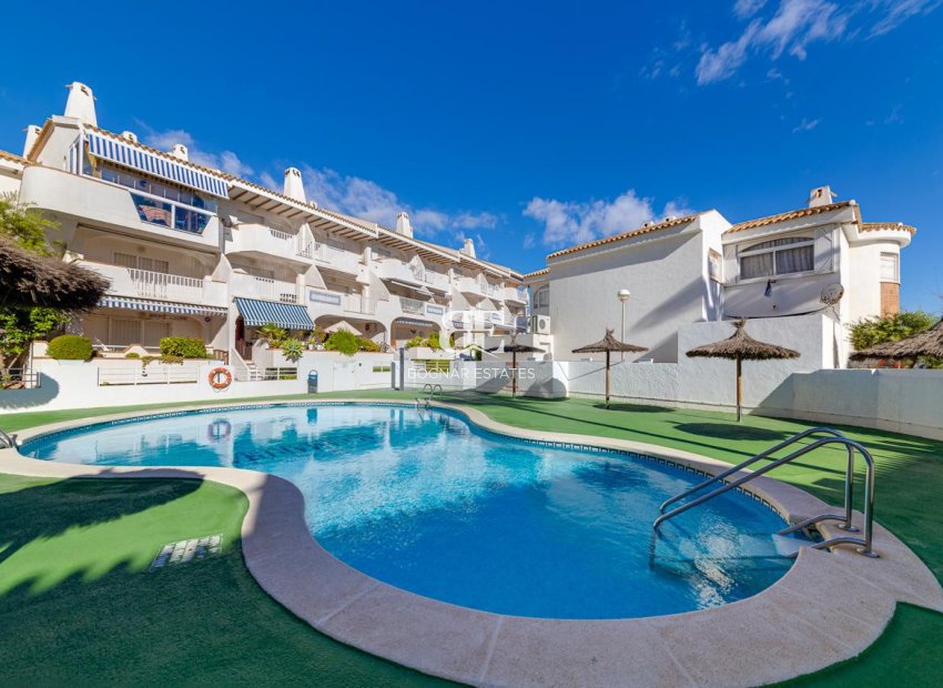 Herverkoop - apartment -
Orihuela Costa - Aguamarinas