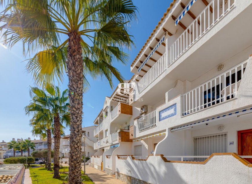 Herverkoop - apartment -
Orihuela Costa - Aguamarinas