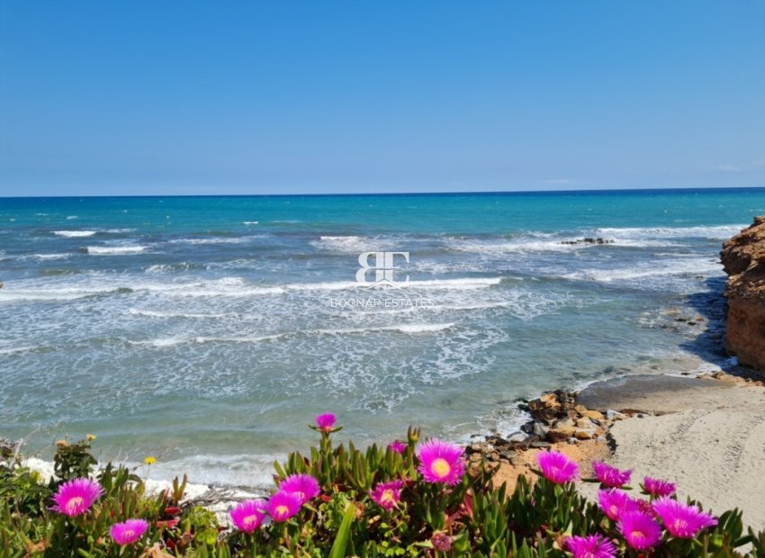 Herverkoop - apartment -
Orihuela Costa - Aguamarinas