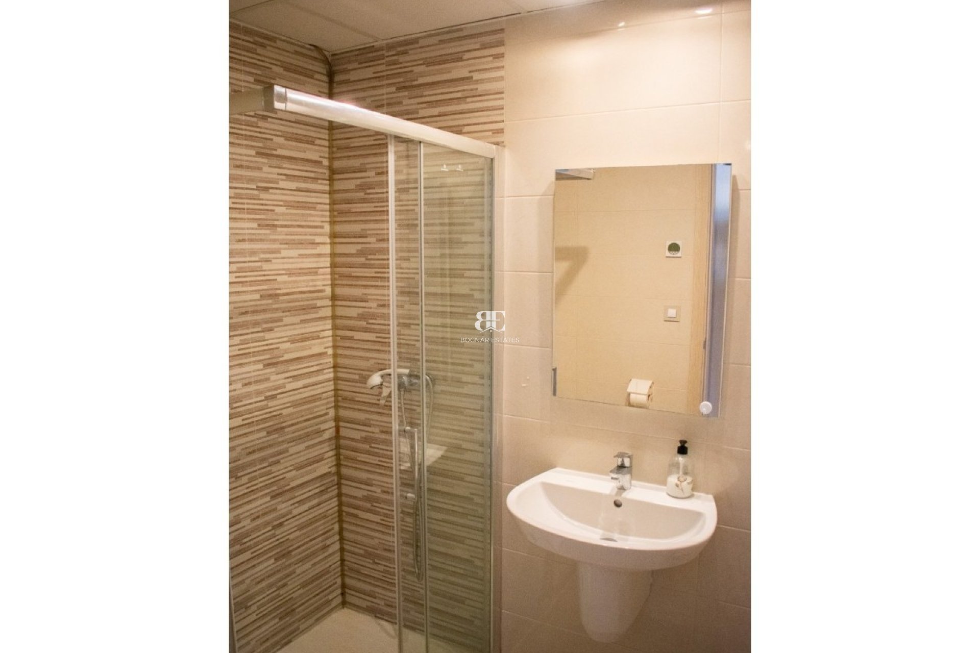 Herverkoop - apartment -
Orihuela Costa - Cabo Roig