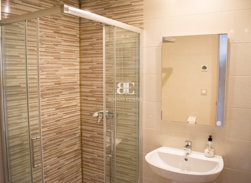 Herverkoop - apartment -
Orihuela Costa - Cabo Roig