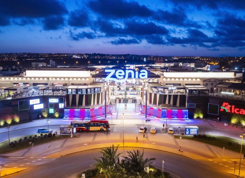 Herverkoop - apartment -
Orihuela Costa - Campoamor Golf