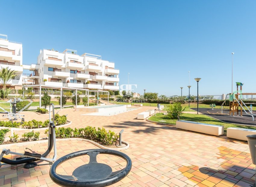 Herverkoop - apartment -
Orihuela Costa - Dehesa de campoamor