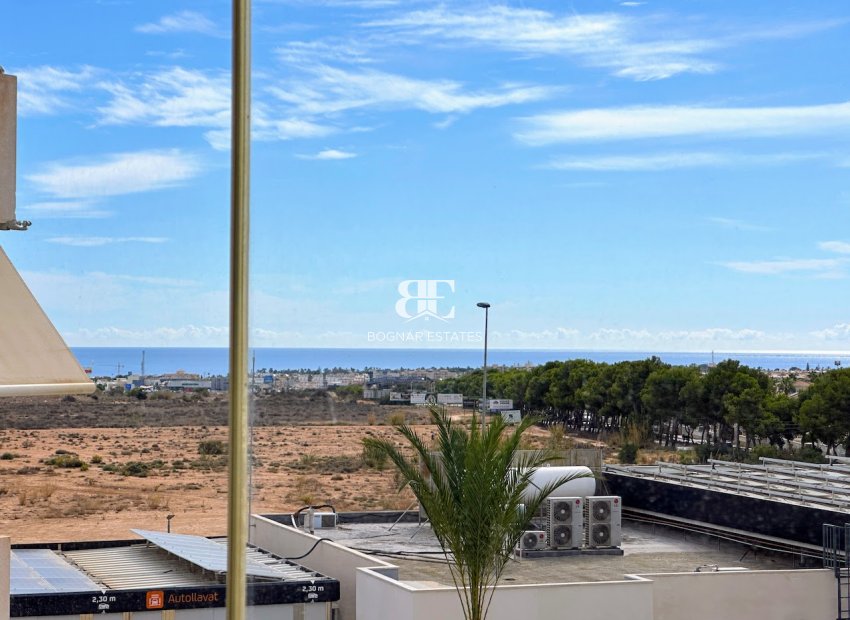 Herverkoop - apartment -
Orihuela Costa - La Zenia