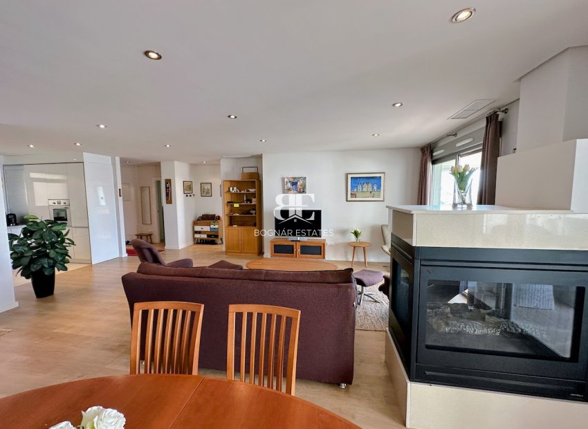 Herverkoop - apartment -
Orihuela Costa - La Zenia