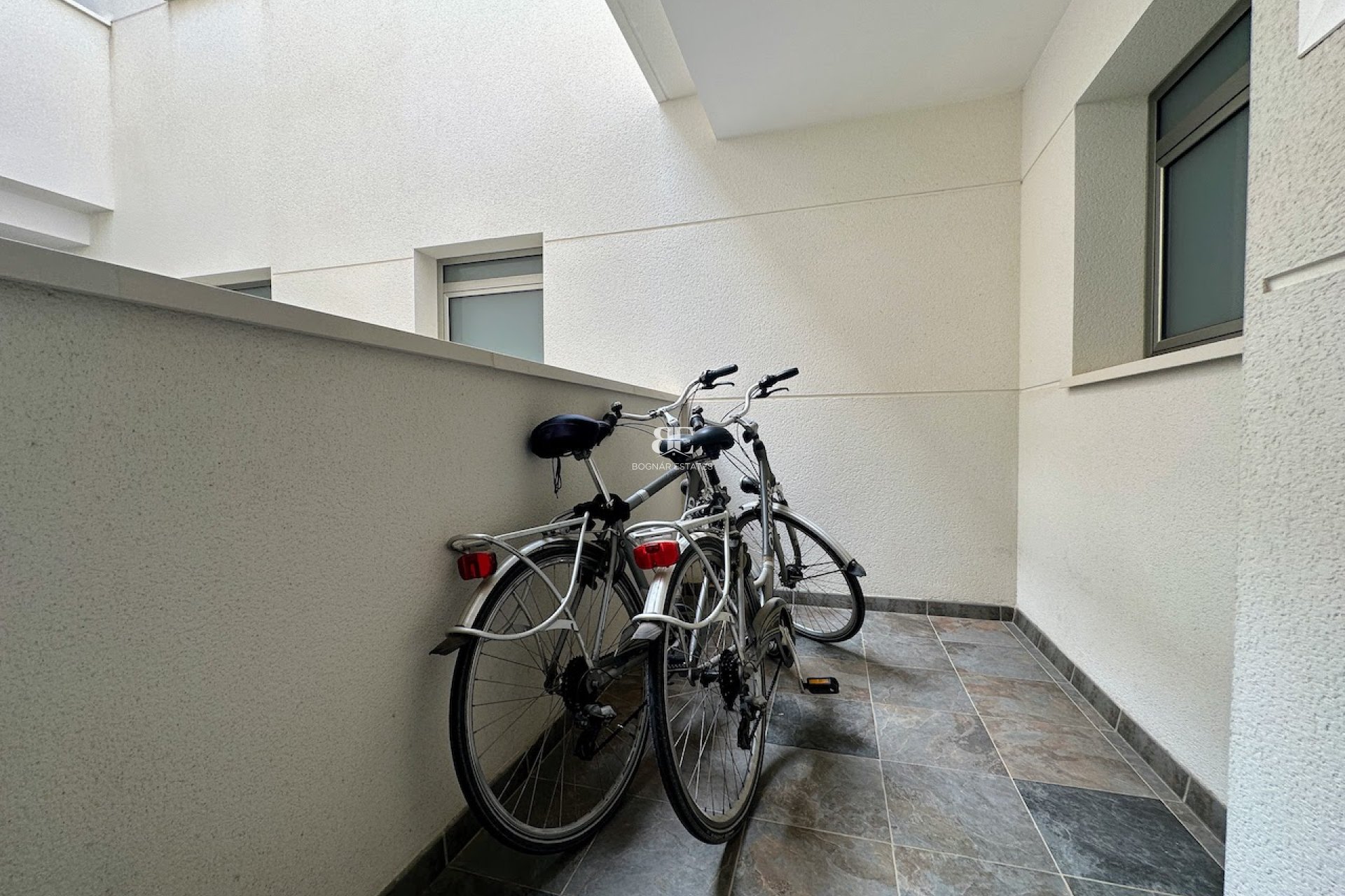 Herverkoop - apartment -
Orihuela Costa - La Zenia