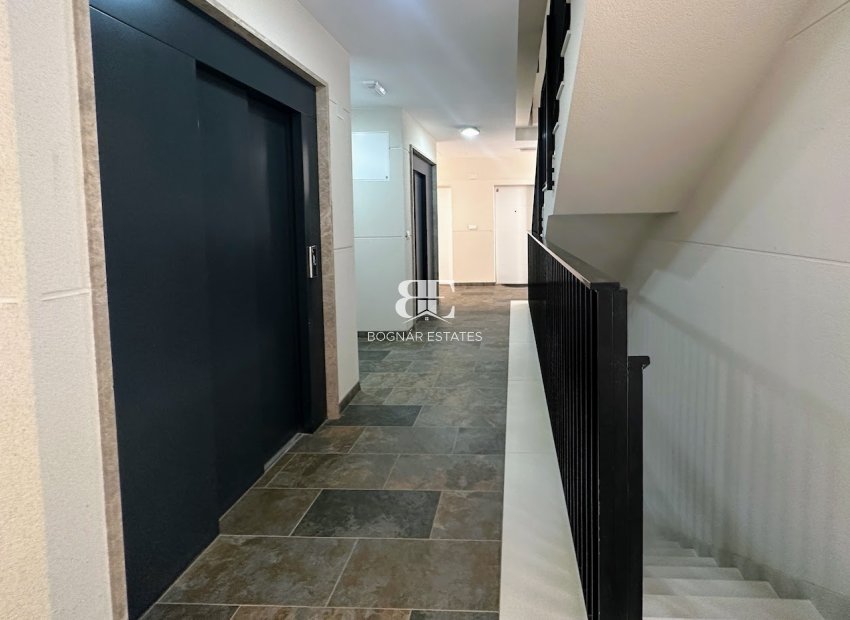 Herverkoop - apartment -
Orihuela Costa - La Zenia