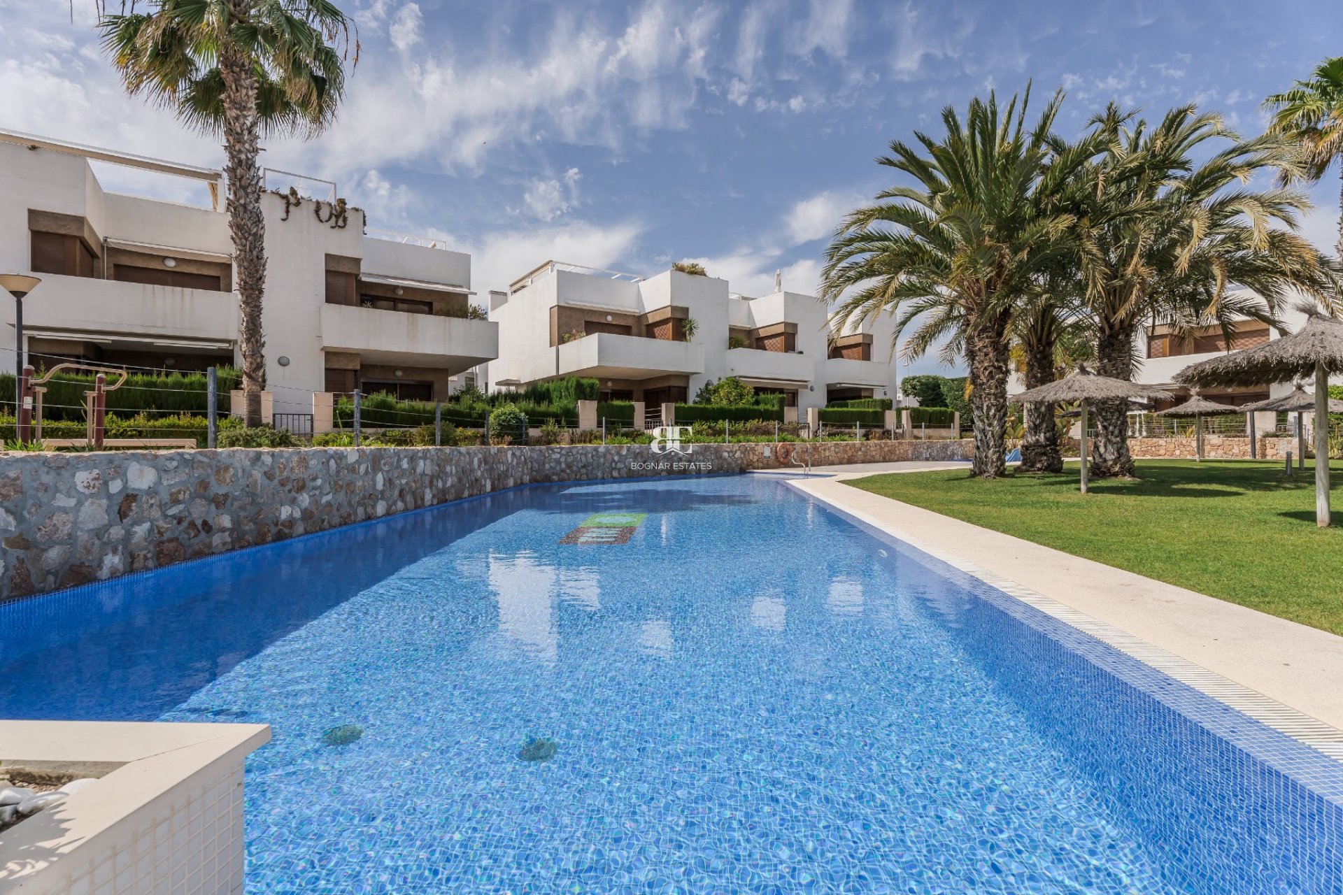 Herverkoop - apartment -
Orihuela Costa - La Zenia