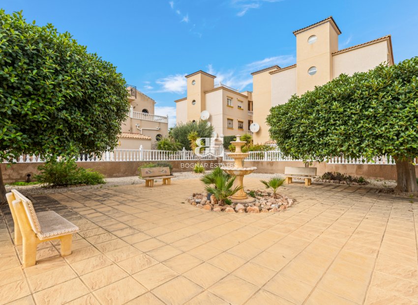 Herverkoop - apartment -
Orihuela Costa - Lomas De Cabo Roig