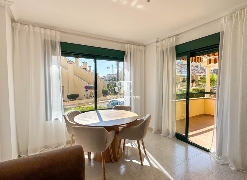 Herverkoop - apartment -
Orihuela Costa - Lomas De Cabo Roig