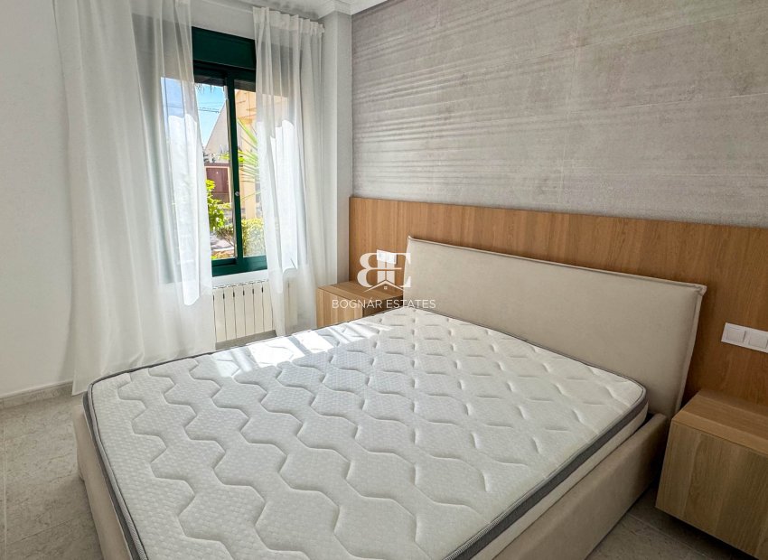 Herverkoop - apartment -
Orihuela Costa - Lomas De Cabo Roig