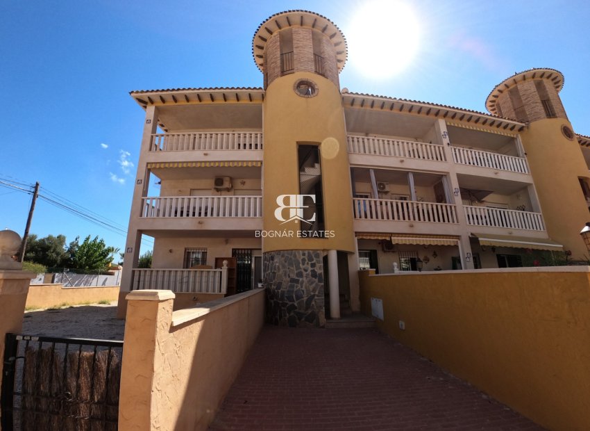 Herverkoop - apartment -
Orihuela Costa - Lomas De Cabo Roig