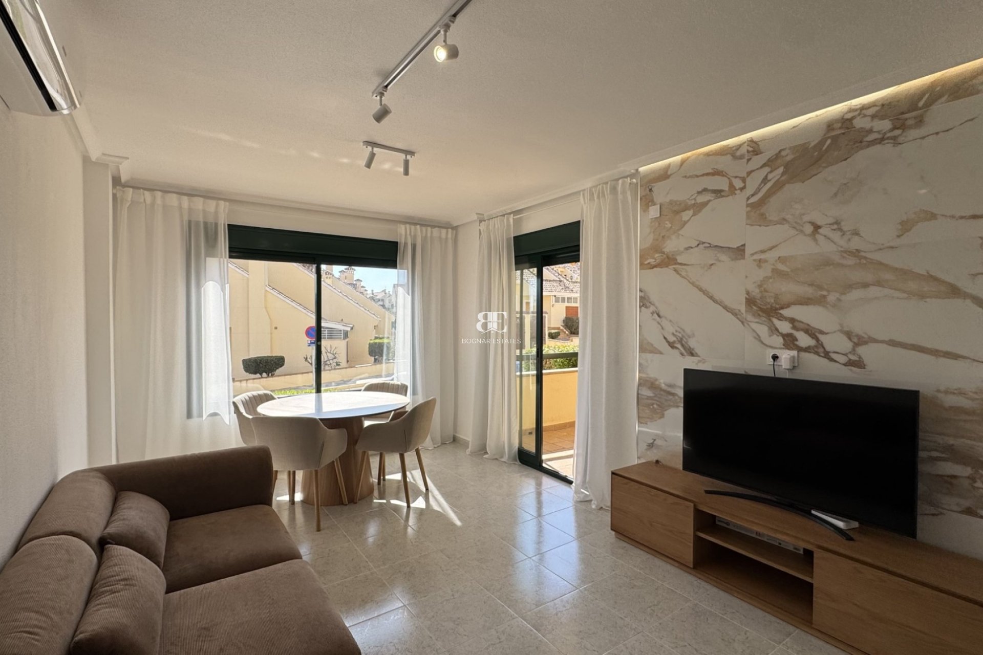 Herverkoop - apartment -
Orihuela Costa - Lomas de Campoamor