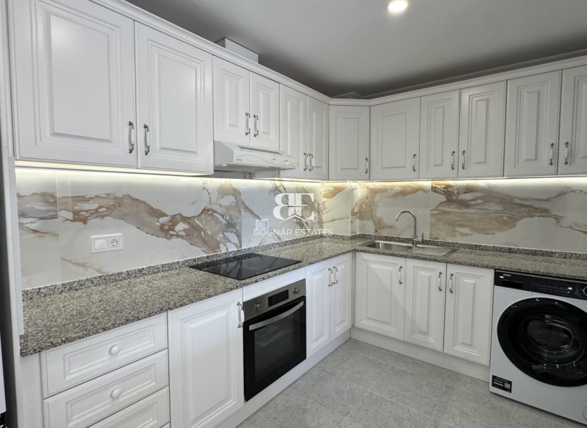 Herverkoop - apartment -
Orihuela Costa - Lomas de Campoamor