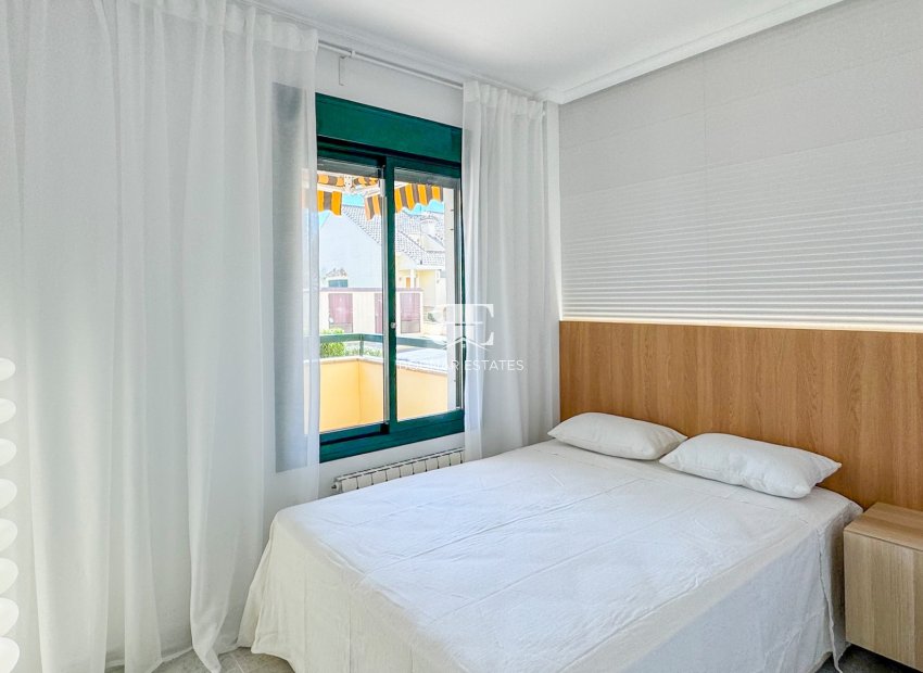 Herverkoop - apartment -
Orihuela Costa - Lomas de Campoamor