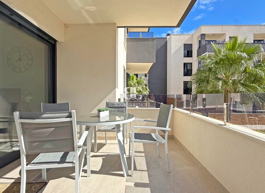 Herverkoop - apartment -
Orihuela Costa - Los Altos