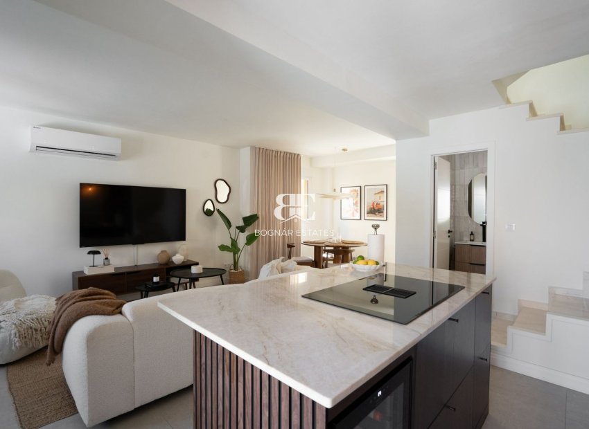 Herverkoop - apartment -
Orihuela Costa - Los Altos
