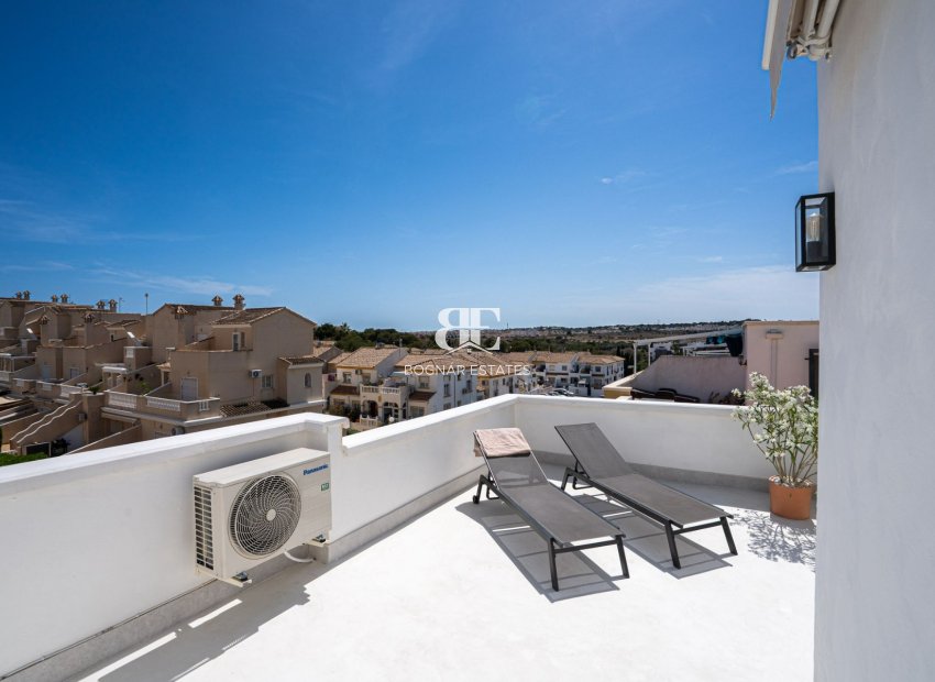 Herverkoop - apartment -
Orihuela Costa - Los Altos