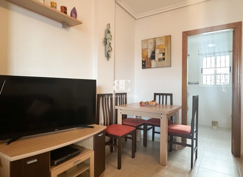 Herverkoop - apartment -
Orihuela Costa - Los Altos